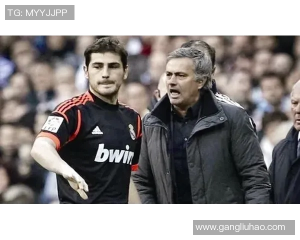 英超足球明星的另一半:揭秘他们的妻子与家庭生活 英超足球明星的另一半:揭秘他们的妻子与家庭生活